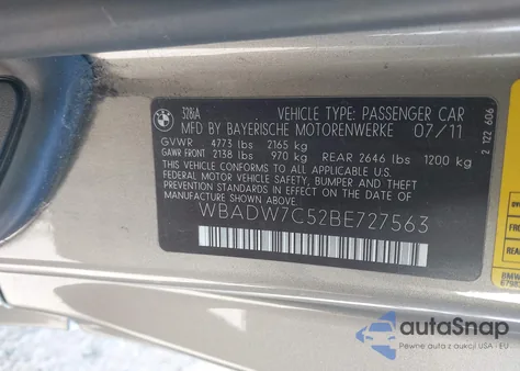 2011 BMW 328I из США, поврежденный, VIN WBADW7C52BE727563